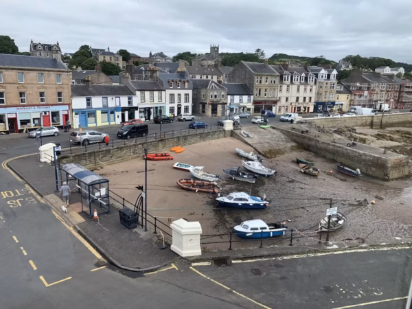 Pier Hotel Millport